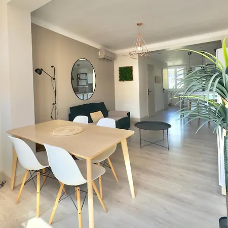 L'ajax T3 Centre Et Bord De Apartmán